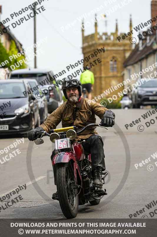 Vintage motorcycle club;eventdigitalimages;no limits trackdays;peter wileman photography;vintage motocycles;vmcc banbury run photographs